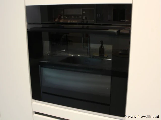 Bosch - nobilia eiland keuken met apparatenwand - afbeelding 25 van  28