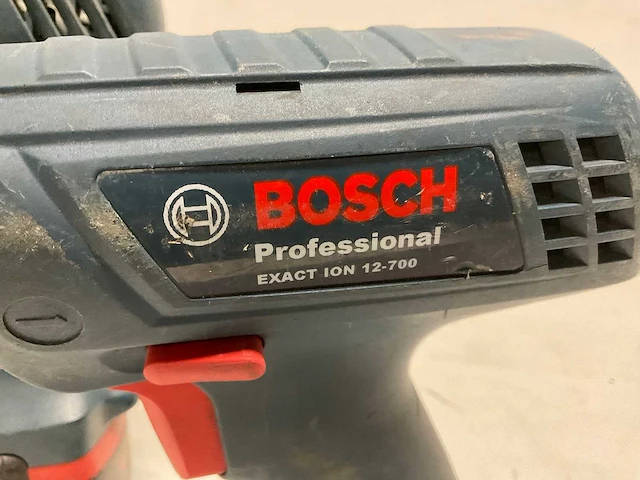 Bosch - schroef en boormachine (12v) - afbeelding 2 van  7