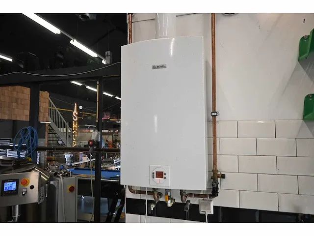 Bosch - therm 8000 s - cv-installatie - 2016 - afbeelding 1 van  4
