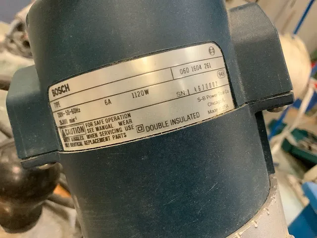Bosch 1604a freesmachine - afbeelding 4 van  6