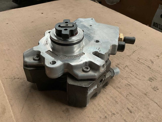 Bosch a 660 070 04 01 80 high pressure pump (2x) - afbeelding 3 van  4