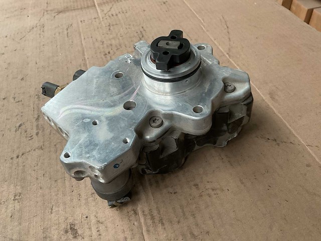 Bosch a 660 070 04 01 80 high pressure pump (3x) - afbeelding 1 van  4