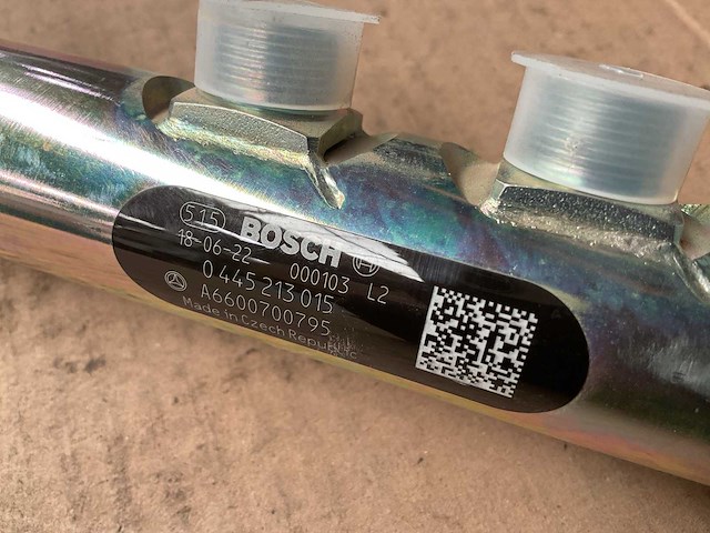 Bosch a6600700795 brandstofrail (5x) - afbeelding 5 van  6