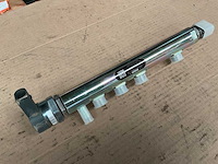 Bosch a6600700795 brandstofrail (5x) - afbeelding 1 van  6