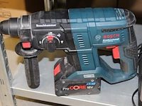 Bosch accuboorhamer type gbh 18v-21 met accu en lader - afbeelding 2 van  3