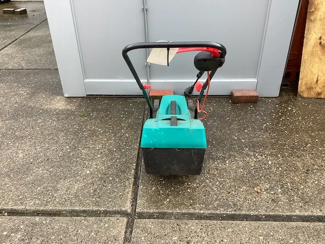 Bosch arm 32 grasmaaier - afbeelding 4 van  5