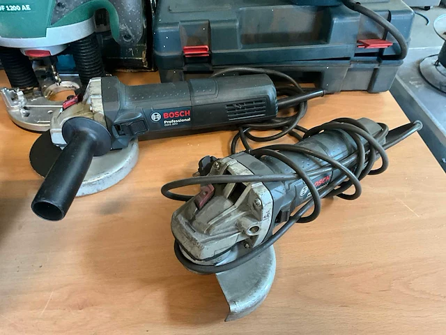 Bosch elektrisch gereedschap (4x) - afbeelding 2 van  4