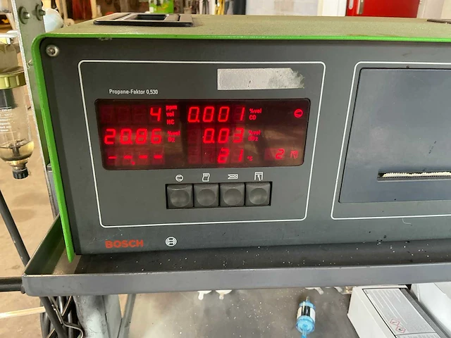 Bosch ett 008.55 viergastester - afbeelding 7 van  7