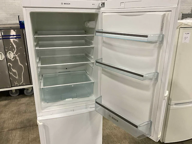 Bosch fd9010 koelvries combinatie - afbeelding 2 van  5