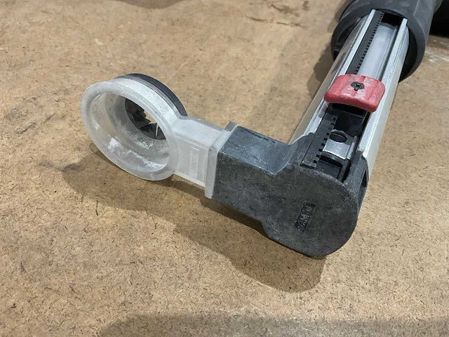 Bosch gbh 2-23 rea boormachine met afzuiger - afbeelding 7 van  7