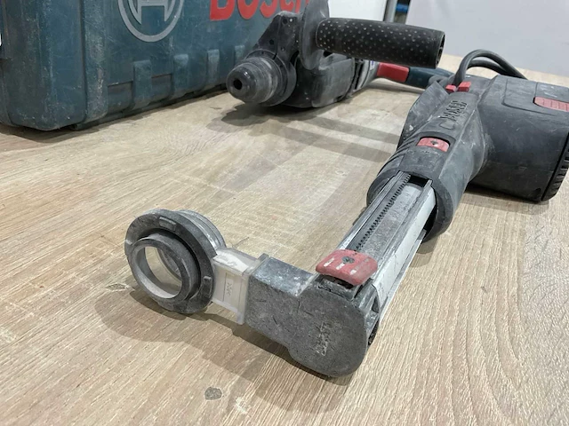 Bosch gbh 2-23 rea boormachine met afzuiging - afbeelding 6 van  7
