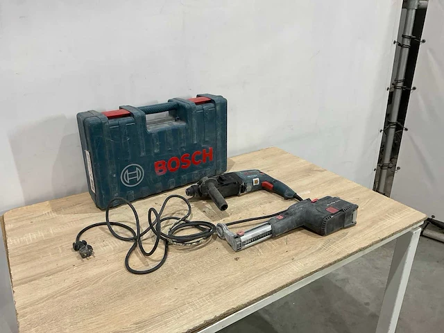 Bosch gbh-2-23 rea boormachine met afzuiging - afbeelding 2 van  7