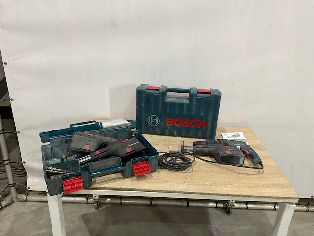 Bosch gbh-2-23 rea boormachine met extra afzuiging - afbeelding 3 van  7