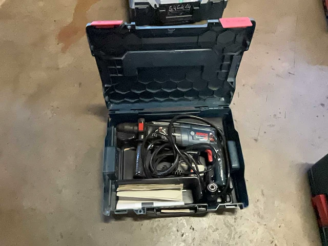 Bosch gbh 2-28 f combi breekhamer - afbeelding 1 van  4