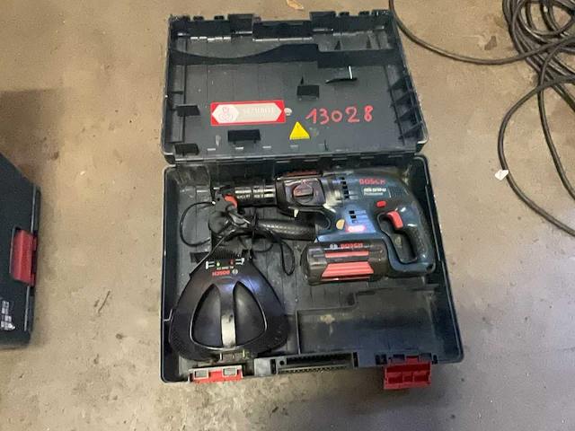 Bosch gbh 36 vf-li breekhamer - afbeelding 1 van  4