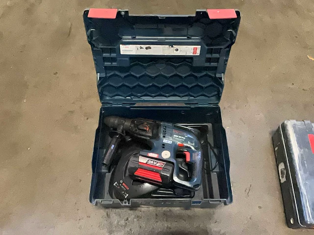 Bosch gbh 36 vf-li breekhamer - afbeelding 1 van  4