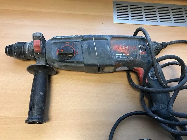 Bosch gbh2600 combi hamer en slagmoersleutel - afbeelding 2 van  7