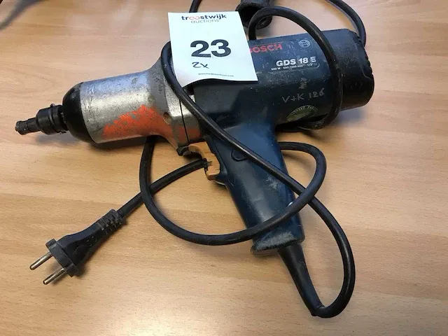 Bosch gbh2600 combi hamer en slagmoersleutel - afbeelding 4 van  7