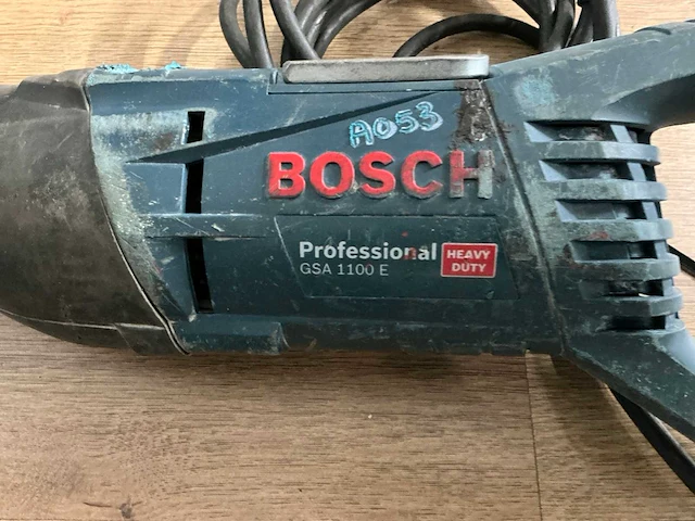 Bosch gsa1100e reciprozaag - afbeelding 2 van  5