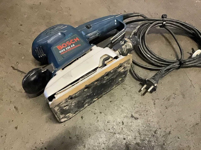 Bosch gss 230 ae handschuurmachine - afbeelding 2 van  3