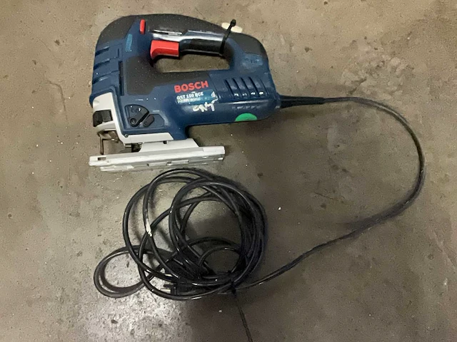 Bosch gst 150 bce decoupeerzaag - afbeelding 1 van  3