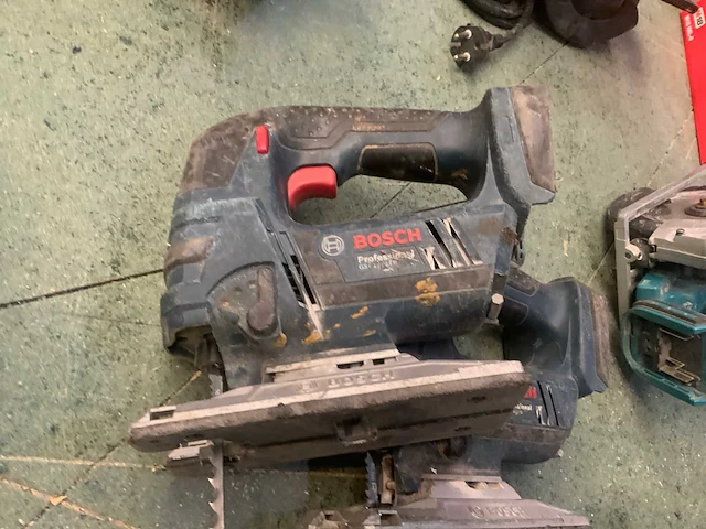 Bosch gst 18v decoupeerzaag (2x) - afbeelding 2 van  4
