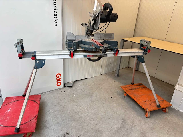 Bosch gta 3700 professional afkortzaag - afbeelding 1 van  16