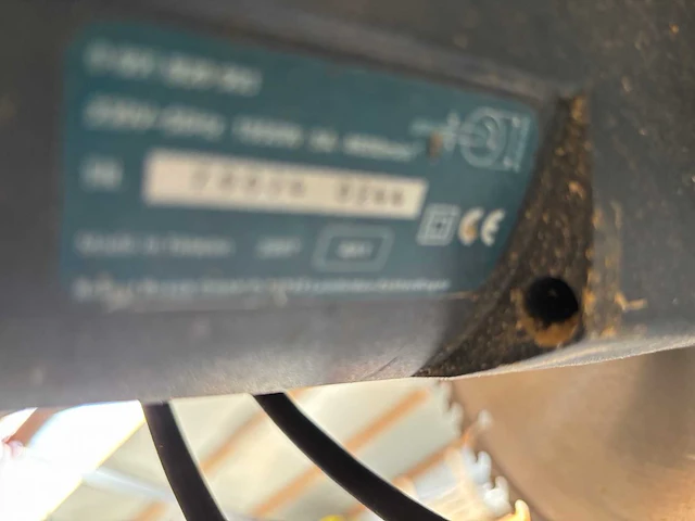 Bosch gta 3700 professional afkortzaag - afbeelding 15 van  16