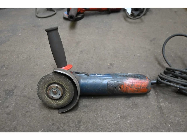 Bosch gws 17-125 haakse slijpmachine - afbeelding 2 van  2