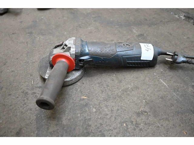 Bosch gws 17-125 haakse slijpmachine - afbeelding 1 van  2