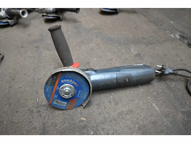 Bosch gws 17-125 haakse slijpmachine - afbeelding 2 van  2
