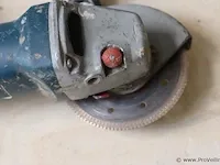 Bosch haakse slijper, elektrisch type gws 10-125 professional - afbeelding 2 van  4