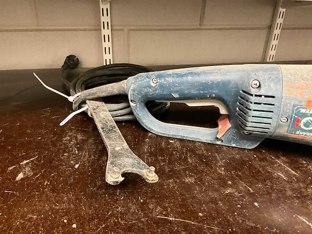 Bosch haakse slijpmachine - afbeelding 5 van  7