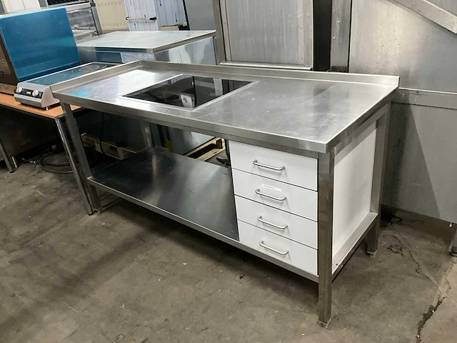 Bosch ht63t60 werktafel met kookplaat - afbeelding 2 van  10