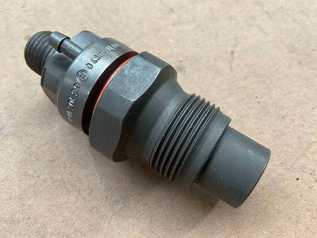 Bosch injector (2x) - afbeelding 1 van  4