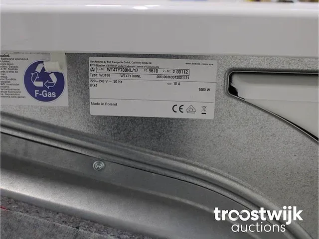 Bosch iq700 outdoorcollection extraklasse wasmachine & bosch iq800 isensoric selfcleaning condenser droger - afbeelding 8 van  8