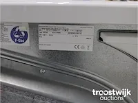 Bosch iq700 outdoorcollection extraklasse wasmachine & bosch iq800 isensoric selfcleaning condenser droger - afbeelding 8 van  8