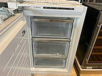 Bosch kg givv10a inbouw vriezer - afbeelding 2 van  3