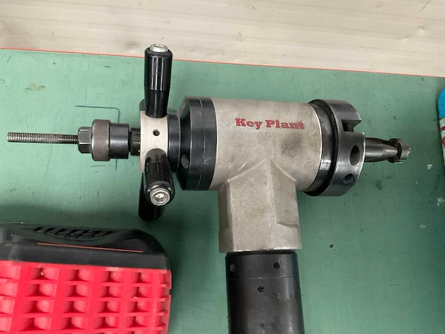 Bosch kpi-2 pijp laskantsnijder - afbeelding 4 van  7
