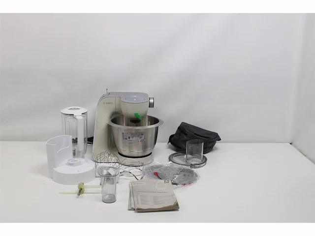Bosch mum58l20 creationline keukenmachine roestvrij staal 39 liter zonder citruspers grijs/zilver - afbeelding 4 van  5