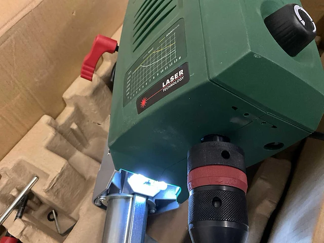 Bosch pbd 40 kolomboormachine - afbeelding 11 van  11