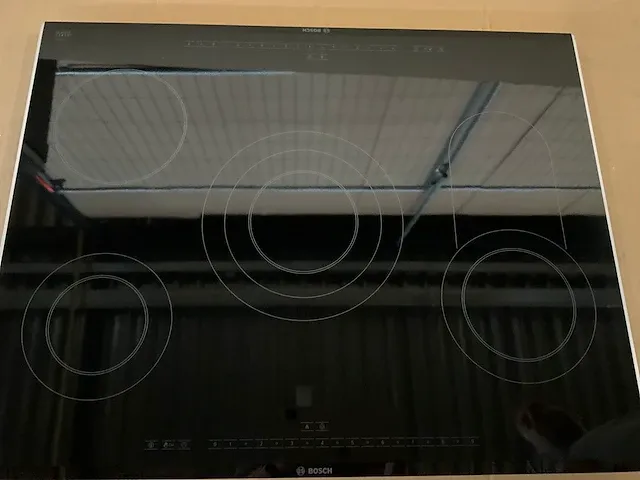 Bosch pkd175y14d inbouw kookplaat v.v dubbele bediening - afbeelding 3 van  5