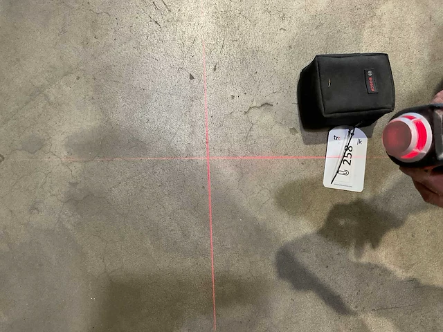 Bosch pll360 kruislaser - afbeelding 3 van  4