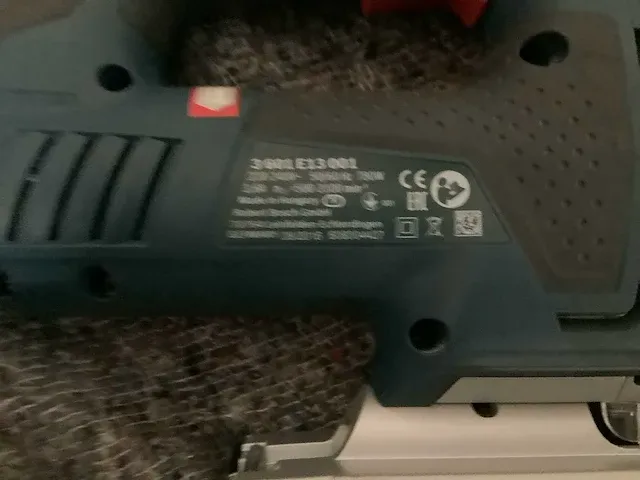 Bosch professional gst 150 bce decoupeerzaag - afbeelding 3 van  3