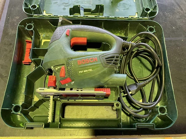 Bosch pst 800 pel decoupeerzaag - afbeelding 1 van  1