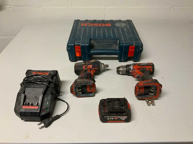 Bosch schroefmachine / slagmoersleutel - afbeelding 1 van  7