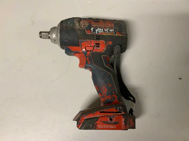 Bosch schroefmachine / slagmoersleutel - afbeelding 2 van  7