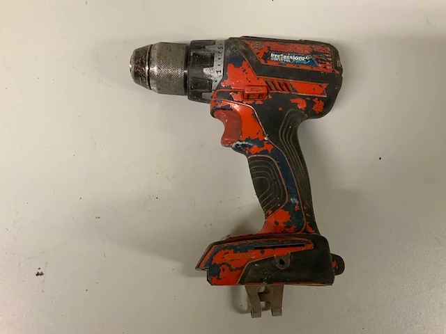 Bosch schroefmachine / slagmoersleutel - afbeelding 3 van  7