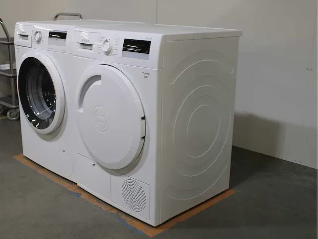 Bosch serie|4 varioperfect ecosilence drive wasmachine & bosch serie|4 droger - afbeelding 7 van  8