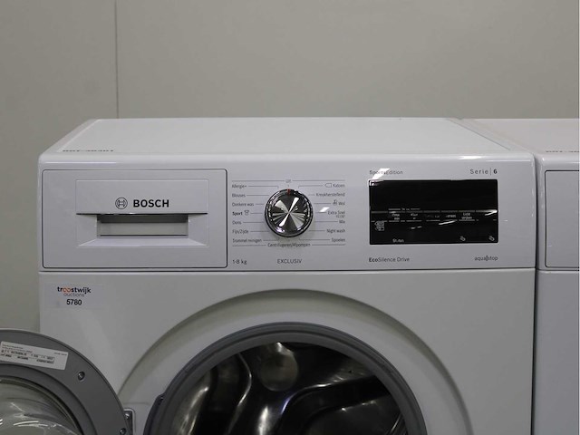 Bosch serie|6 sportsedition ecosilence drive exclusiv wasmachine & bosch serie|6 sportsedition selfcleaning condenser exclusiv wasdroger - afbeelding 3 van  8